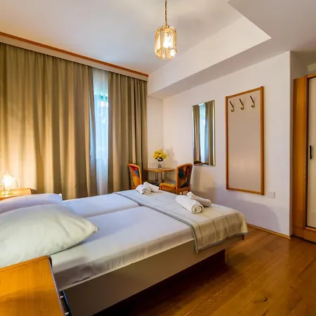 Guest house Villa Residence Icici