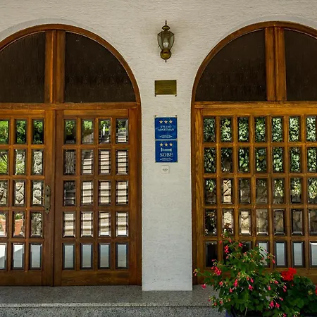 Villa Residence Icici Pensjonat